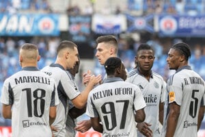 ONLINE: Slovanu sa komplikuje situácia, Bern sa v odvete ujal vedenia
