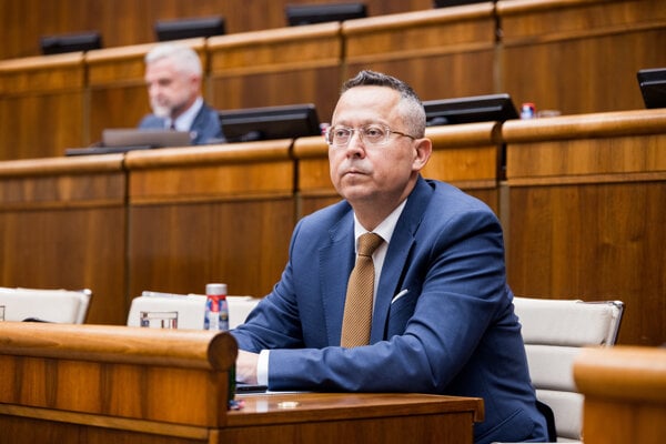 Minister financií Ladislav Kamenický.