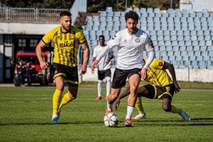 Lehota (v bielom) remizovala s Interom Bratislava 1:1