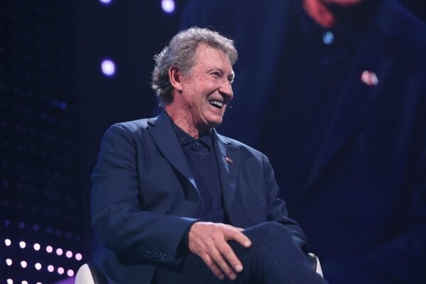 Wayne Gretzky počas prvej návštevy na Slovensku.
