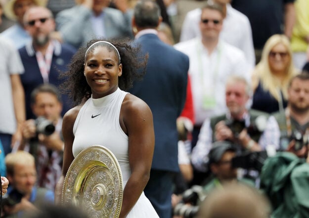 Serena ovládla Wimbledon už siedmykrát.