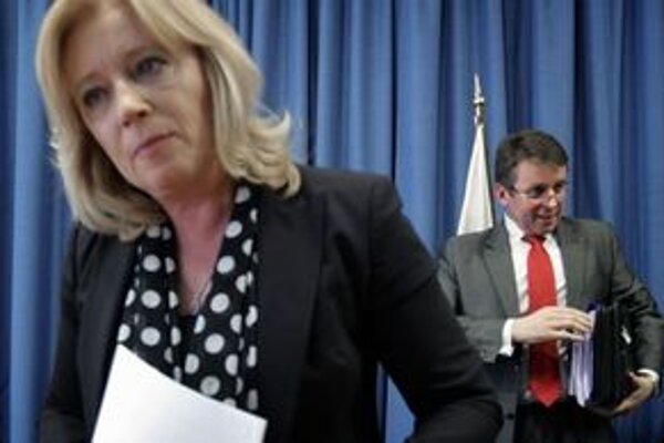 Premiérka a minister financií.
