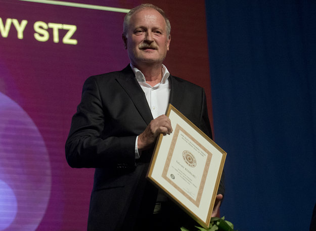 Ľubomír Kurhajec.
