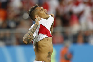Futbalista Paolo Guerrero sa dostal na majstrovstvá sveta až po rozhodnutí súdu.