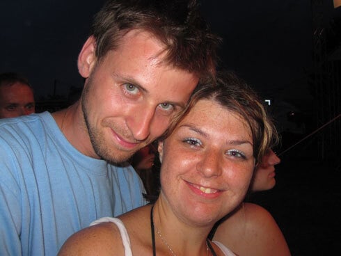 Online dating chlapci zmizne
