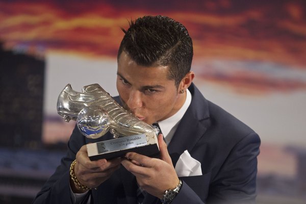 ronaldo_res.jpg ronaldo_res.jpg