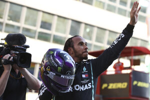 Lewis Hamilton po triumfe na VC Toskánska