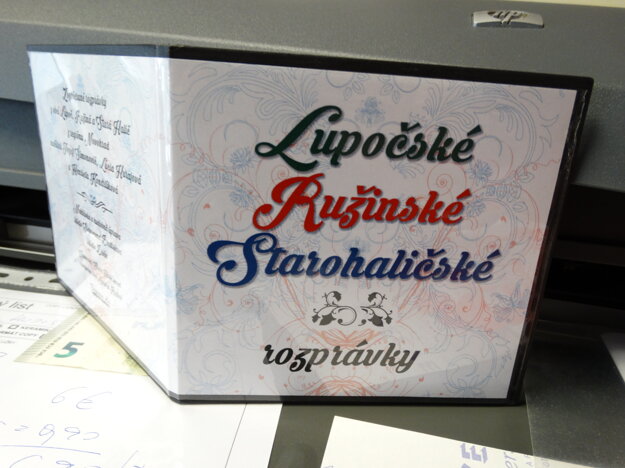 CD s rozprávkami z troch obcí Novohradu
