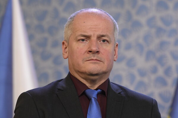Český minister zdravotníctva Prymula dostal ochranku, prichádzajú mu vyhrážky