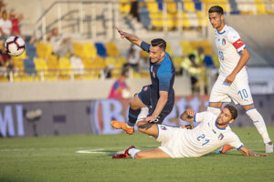 Dimun v drese slovenskej reprezentácie do 21 rokov. 