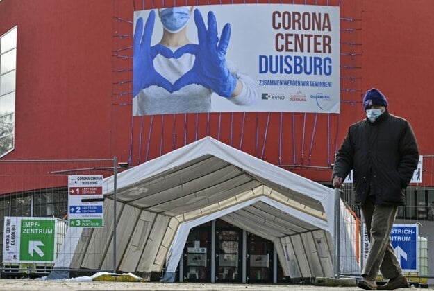 V nemeckom Duisburgu zriadili očkovacie centrum v priestoroch muzikálového divadla.