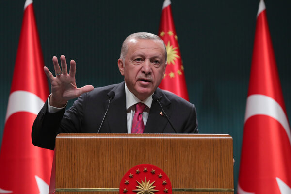 Erdogan nasadil na infláciu diletantskú taktiku. Chybuje aj Slovensko