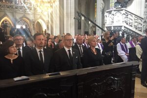 Premiér Eduard Heger, predseda Národnej rady Boris Kollár a prezidentka Zuzana Čaputová.