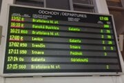 Meškanie vlakov v Bratislave je v desiatkach minút.