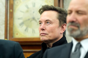 ELon Musk.