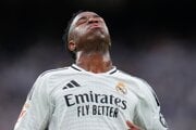 Vinicius má hlavu v smútku, pretože nepremenil pokutový kop v zápase La Ligy