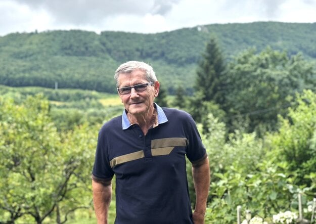 Jaroslav Pohl na zaslúženom odpočinku na chalupe. (zdroj: Korzár/Katarína Gécziová)
