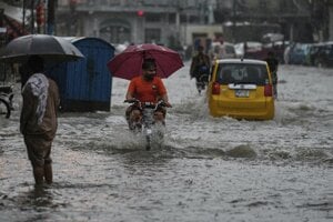 Zatopené pakistanské mesto Rawalpindi.