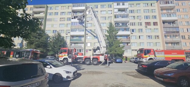 Požiar na Michalovskej ulici v Košiciach. (zdroj: FB/HaZZ - Košický kraj)
