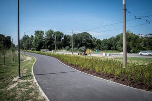 Zastávka Jungmannova, nová cyklotrasa.