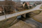 Most zbúrajú a postavia nový. 