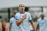 Slovenský futbalista Tomáš Rigo sa teší z gólu v drese Baníka Ostrava.