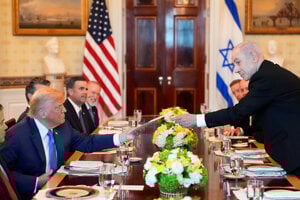 Izraelský premiér Benjamin Netanjahu navrhol Donalda Trumpa na Nobelovu cenu za mier.