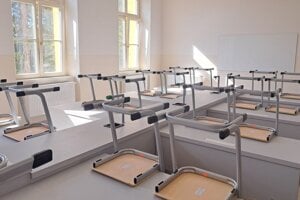 Rekonštrukcia budovy gymnázia.
