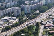 Na obnove električkovej trate sa už pracuje. Dopravné obmedzenia na Slaneckej preventívne odložili.