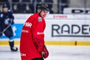 Adrien Bartovič na tréningu tímu Bílí Tygři Liberec. 