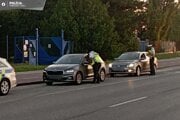 Policajti skontrolovali viac ako 1500 účastníkov cestnej premávky. 