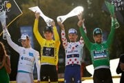 Geraint Thomas v žltom drese pre víťaza Tour de France 2018.