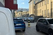 Satinského ulica z Cintorínskej 