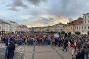 Námestie SNP počas protestu.