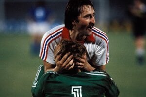 Panenka kartuje s Dobiašom. Zápasy na Slovensku mali šťavu, v Trnave do nás kopali ako baníci