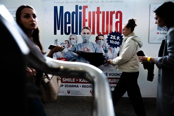 Na prvý veľtrh práce v slovenských nemocniciach Medifutura v bratislavskej Inchebe prišlo vyše 2300 medikov zo všetkých lekárskych fakúlt na Slovensku. 