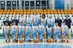 Nitra Blue Wings odohrali v Handlovej prvý majstrovský zápas. 