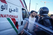 Muža zadržali počas účasti na proteste vedenom mládežou, ktorý požadoval reformy vzdelávania a zdravotníctva v Casablance v Maroku.