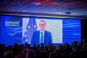 Z Bruselu sa prihovoril aj Pascal Boijmans, generálny riaditeľ Európskej komisie pre implementáciu eurofondov na Slovensku.