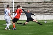 Štvorgólový Macko (v bielom)