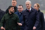 Ukrajinský prezident Volodymyr Zelenskyj a nórsky premiér Jonas Gahr Störe.