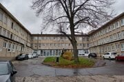 Nemocnica pred rekonštrukciou.