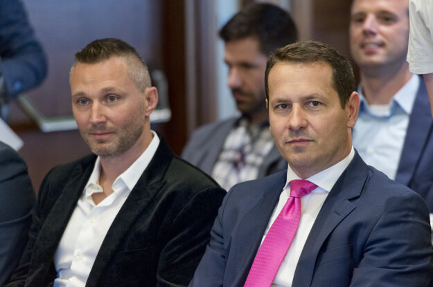 Ľubomír Višňovský (vľavo) a Martin Kohút (vpravo).