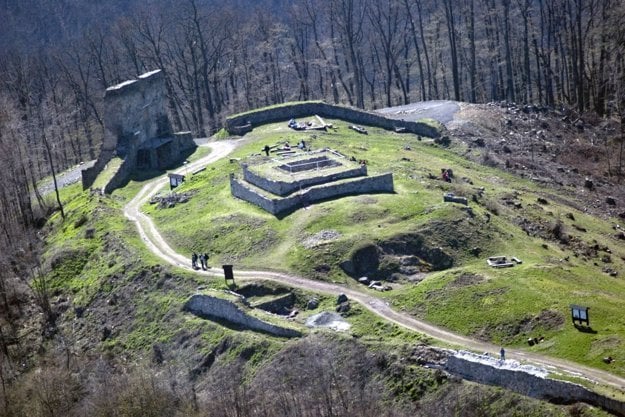 Pustý hrad