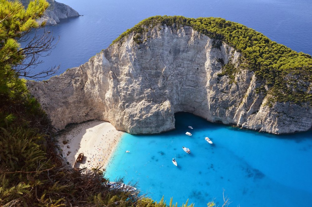 Pláž Navagio na Zakynthose.