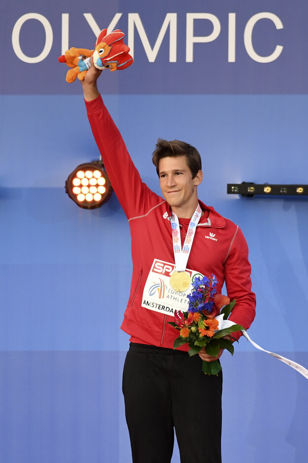 Thomas Van der Plaetsen sa teší zo zisku titulu majstra Európy.