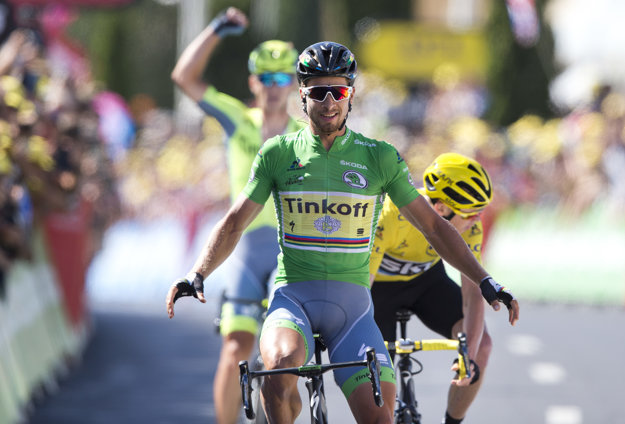 Peter Sagan v závere prešprintoval Chrisa Frooma.