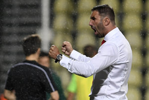 Martin Ševela sa raduje v zápase AS Trenčín - NK Olimpija Ľubľana.