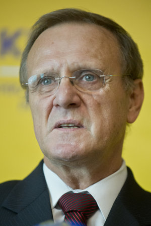 Ján Filc je hokejový tréner, kouč majstrov sveta z roku 2002 zo švédskeho Göteborgu.