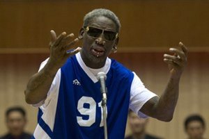 Dennis Rodman v januári spieval pieseň Happy Birthday pre severokórejského vodcu Kim Čong-una.